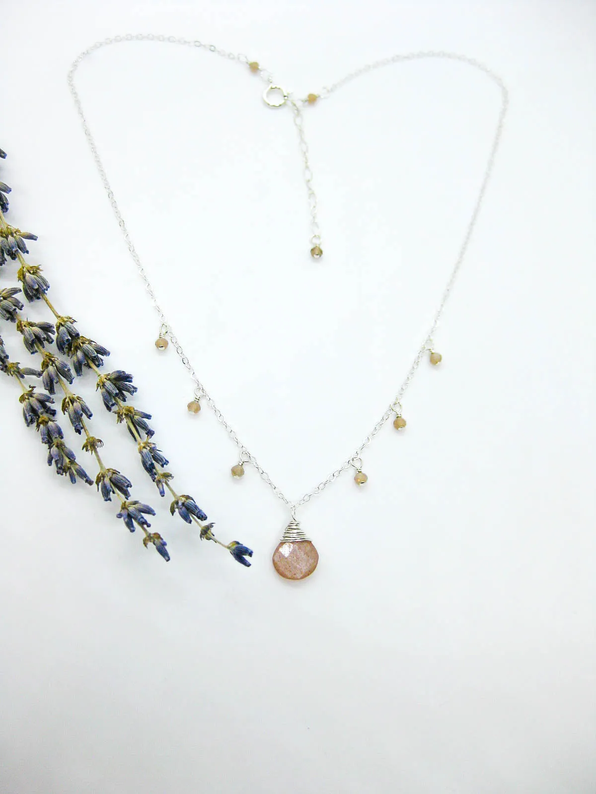 Chamomile: Peach Moonstone Necklace - n581